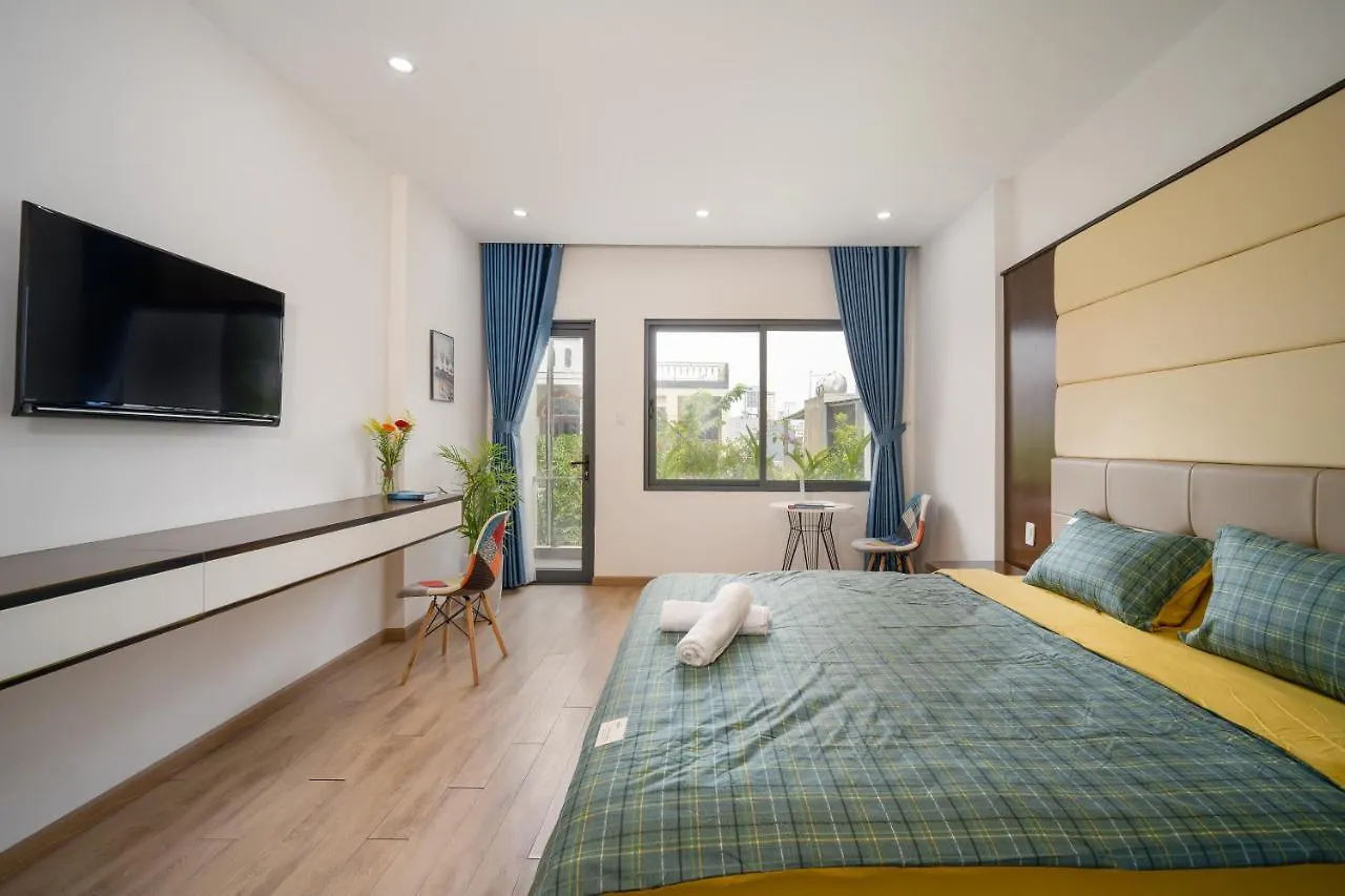 Sky House - 4Bedroom-Free Airport- My Khe Beach- 14 An Thuong 17 Da Nang Villa